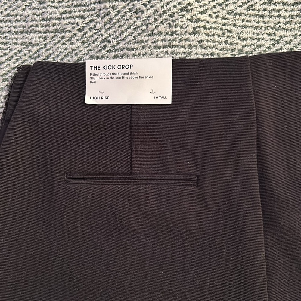 Ann Taylor The Kick Crop pants